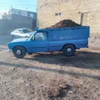 خرید فروش کود مرغی داخل سالن قفسی با نیسان