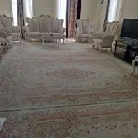 دو عدد فرش 9متری دو عدد 6 متری یک بیضی