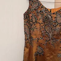 لباس مجلسی|لباس|شیراز, سفیرشمالی|دیوار