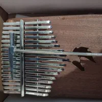 کالیمبا|سازهای سنتی|بروجرد, |دیوار