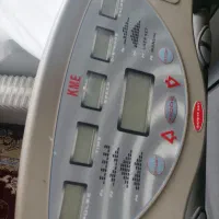 یک دستگاه تردمیل به فروش میرسده