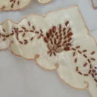 رومیزی فروشی و دوتا پرده حریر|پرده، رانر، رومیزی|اردکان, |دیوار