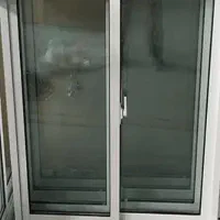 پنجره آلومینیوم سفید