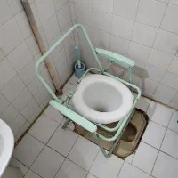 توالت فرنگی سیار متحرک تاشو|لوازم سرویس بهداشتی|ری, اقدسیه|دیوار