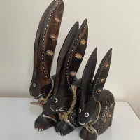 مجسمه چوبی خرگوش