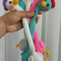 عروسک بافتنی گردن دراز|صنایع دستی و سایر لوازم تزئینی|شیروان (خراسان), |دیوار