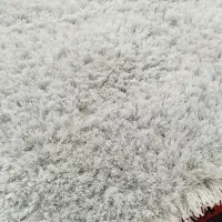 فرش پرز بلند در حد ۱/۵ متری
