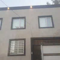 ساختمان دو طبقه