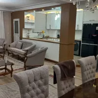 فروش واحد ۱۳۴متری شهرک راه آهن دریاچه چیتگر
