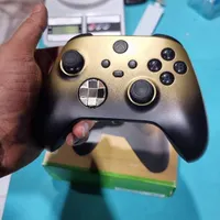 دسته xbox مدل اسپشیال ادیشن gold shadwo