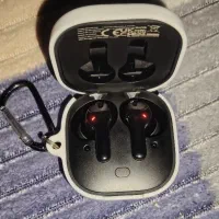 ایرپاد Qcy T13 بسیار تمیز