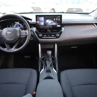 کرولا کراس فول 2025