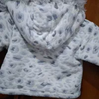 ۳ عدد پالتو و کافشن بچه