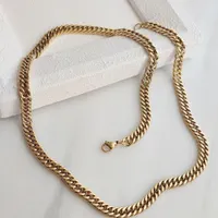 دستبند و گردنبند بسیار زیبا