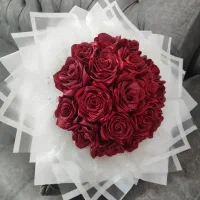 دسته گل روززن زرشکی جذاب