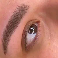 خدمات تخصصی ابرو و شیدینگ لب