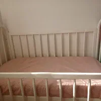 تخت کودک.جنس چوب روسی همراه تشک