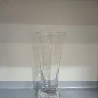 لیوان شربت خوری