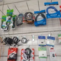 فروش ویترین شیشه ای و اجناس مغازه به قیمت خرید|فروشگاه و مغازه|شیراز, شهرک رضوان|دیوار