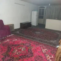 ۹۰ متر سالن