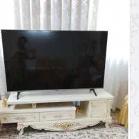 میز تلویزیون  خیلی خیلی شیک ۱۸۰ سانت