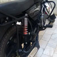 باکسر200|موتورسیکلت|قم, قلعه یزدیها|دیوار