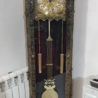 ساعت ایستاده( برنز) در حد نو سالم سالم