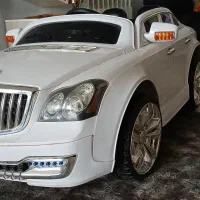 ماشین شارژی بنز