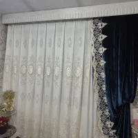 پرده با والا مخمل در حد نو