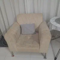 یک دست مبل هفت نفره رنگ. طوسی کرم|مبلمان خانگی و میز عسلی|همدان, |دیوار