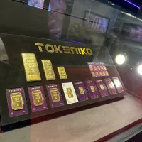 مدل و کارشناس فروش