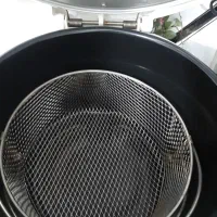 سرخ کن ۶۰۰|اجاق گاز و لوازم برقی پخت‌وپز|کوچصفهان, |دیوار