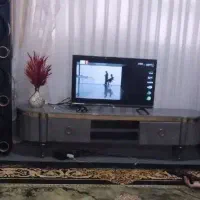 ال ای دی ۳۲ هایسنس درحد