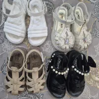 پنج جفت کفش وارداتی دخترانه آکبند