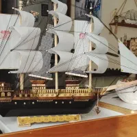 گشتی های بادبانی