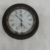 ساعت دیواری