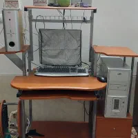 میز کامپیوتر خارجی