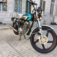 سنین ۲۰۰ مدل ۱۴۰۱|موتورسیکلت|ملایر, |دیوار