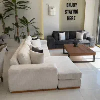 فروشنده مبلمان اقا وخانم