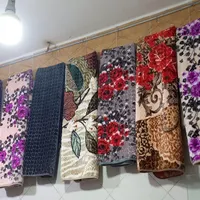 پتو میانه/ ی وجب از دونفره کوچیک تر شده|رختخواب، بالش، پتو|تهران, افسریه|دیوار