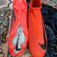 کفش استوک فوتبال اصل نایک ارزوم