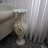 گلدان سفید طلایی