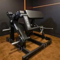 استخدام نیروی ساده اقا