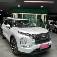 میتسوبیشی اوتلندر
