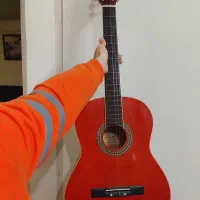 گیتار اسپانیایی گونزالس