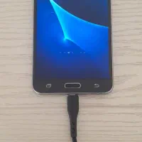 گوشی Samsung j7.