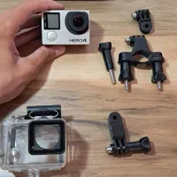 گوپرو Gopro Hero4 به همراه مچ‌بند و Sandisk 64GB