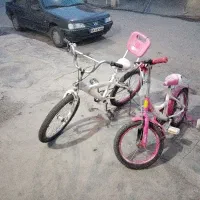 دو دوچرخه دخترانه
