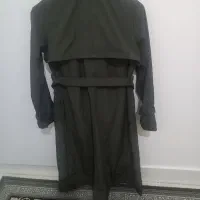 بارونی رنگ سبز|لباس|ساوه, |دیوار