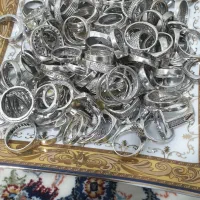 مقداری نقره نو برای مغازه